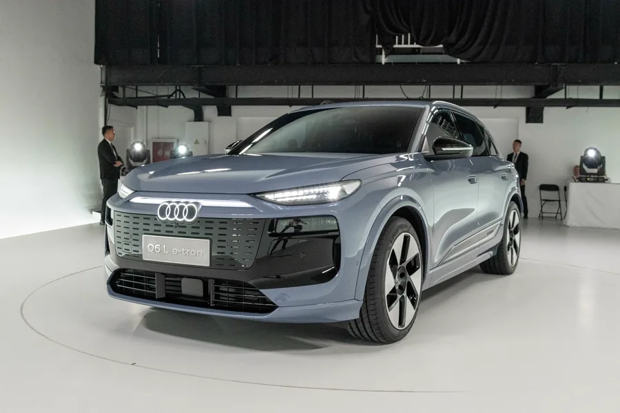 Electric Vehicles - a unit from the export catalogue